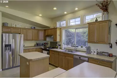 47 N Nemah Rd, South Bend, WA 98586 - Photo 7