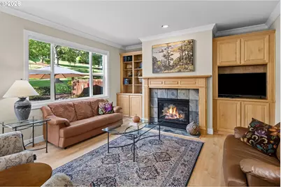 4735 Amherst Ct, Lake Oswego, OR 97035 - Photo 9