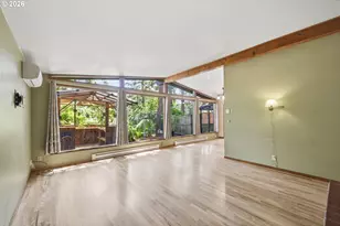 4630 W Hillside Dr, Eugene, OR 97405 - Photo 7