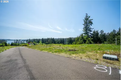 83615 Clear Lake Rd, Florence, OR 97439 - Photo 17