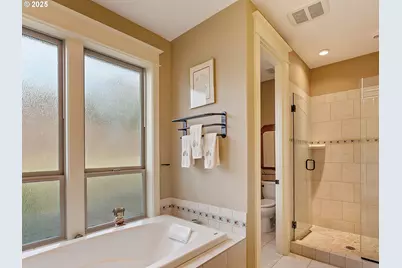 57 Bentley Dr, Kelso, WA 98626 - Photo 27