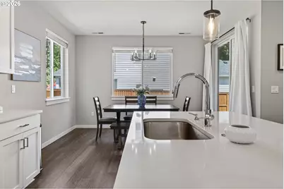 1534 NE 12th Pl, Canby, OR 97013 - Photo 15