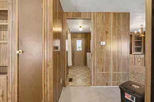 21100 NE Sandy Blvd, Fairview, OR 97024 - Photo 25