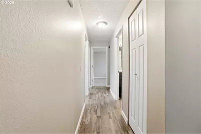 1710 Dearborn Ave, Keizer, OR 97303 - Photo 5