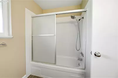 1710 Dearborn Ave, Keizer, OR 97303 - Photo 17