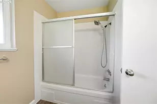 1710 Dearborn Ave, Keizer, OR 97303 - Photo 17