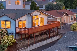 1703 Golden Way, The Dalles, OR 97058 - Photo 3