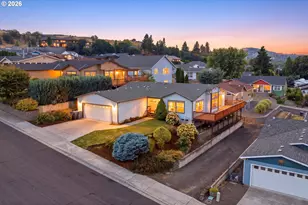 1703 Golden Way, The Dalles, OR 97058 - Photo 5