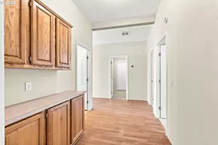 1703 Golden Way, The Dalles, OR 97058 - Photo 35