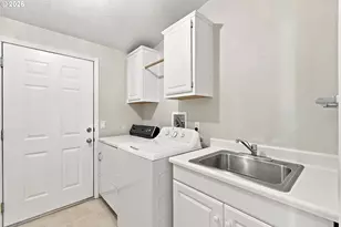 1703 Golden Way, The Dalles, OR 97058 - Photo 23