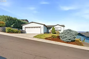 1703 Golden Way, The Dalles, OR 97058 - Photo 7