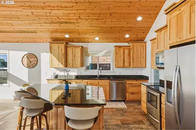 947 Hailey Ln, Bandon, OR 97411 - Photo 13