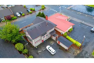 2306 3rd St, Tillamook, OR 97141 - Photo 45