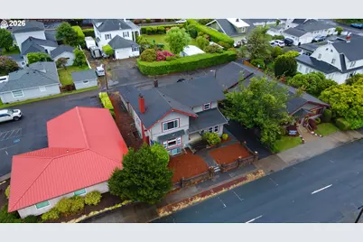 2306 3rd St, Tillamook, OR 97141 - Photo 47
