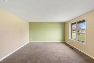 12713 NE 41st St, Vancouver, WA 98682 - Photo 5