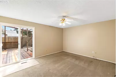 12713 NE 41st St, Vancouver, WA 98682 - Photo 13