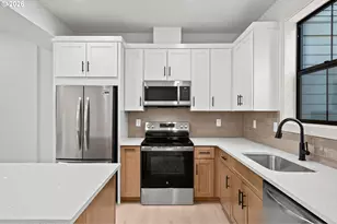 3793 SW Iowa St, Portland, OR 97221 - Photo 11