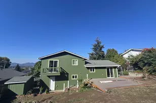 1783 NE Todd St, Roseburg, OR 97470 - Photo 19