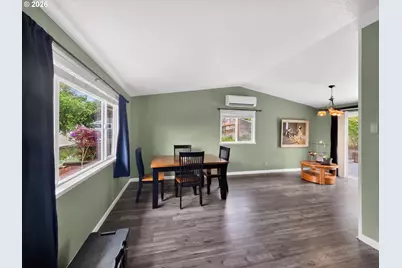 1783 NE Todd St, Roseburg, OR 97470 - Photo 3