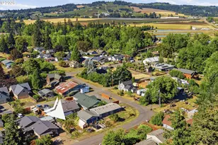 619 2nd St, Dayton, OR 97114 - Photo 3