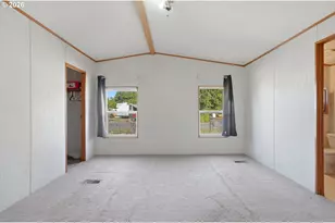 619 2nd St, Dayton, OR 97114 - Photo 11