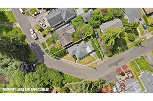 685 N 12th St, Coos Bay, OR 97420 - Photo 33