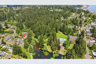 685 N 12th St, Coos Bay, OR 97420 - Photo 35