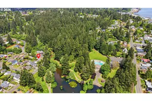 685 N 12th St, Coos Bay, OR 97420 - Photo 35