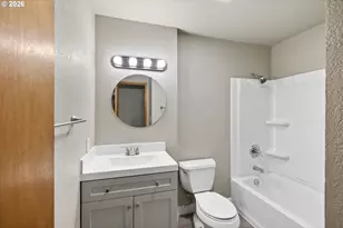 5590 SW 182nd Ave, Aloha, OR 97078 - Photo 19