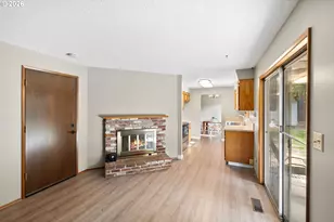 5590 SW 182nd Ave, Aloha, OR 97078 - Photo 13