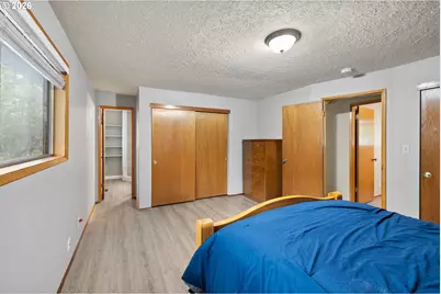 5590 SW 182nd Ave, Aloha, OR 97078 - Photo 15