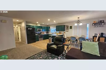 4986 Rebecca St, Salem, OR 97305 - Photo 5