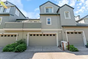 1790 NE Ashberry Dr, Hillsboro, OR 97124 - Photo 27