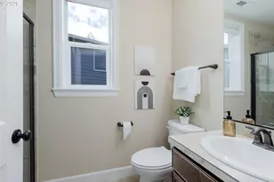 11573 NW Pinyon St, Portland, OR 97229 - Photo 15