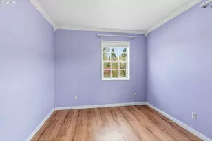 319 N 3rd St, Kalama, WA 98625 - Photo 17