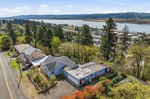 319 N 3rd St, Kalama, WA 98625 - Photo 31