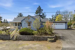 319 N 3rd St, Kalama, WA 98625 - Photo 39