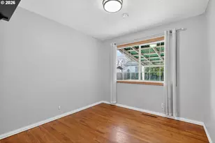 12330 NE Knott St, Portland, OR 97230 - Photo 19