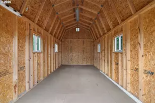 12330 NE Knott St, Portland, OR 97230 - Photo 41