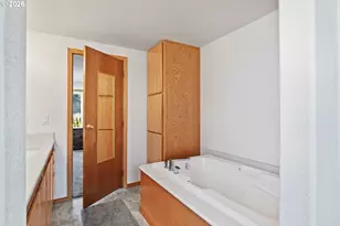 173 E Date St, Powers, OR 97466 - Photo 37