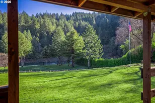 173 E Date St, Powers, OR 97466 - Photo 3