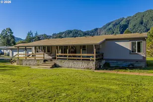 173 E Date St, Powers, OR 97466 - Photo 7