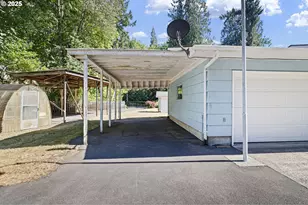 42986 McKenzie Hwy, Leaburg, OR 97489 - Photo 33