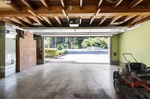 42986 McKenzie Hwy, Leaburg, OR 97489 - Photo 31