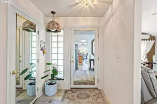 1385 SE Laurel Ct, Roseburg, OR 97470 - Photo 3