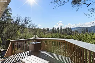 1385 SE Laurel Ct, Roseburg, OR 97470 - Photo 29