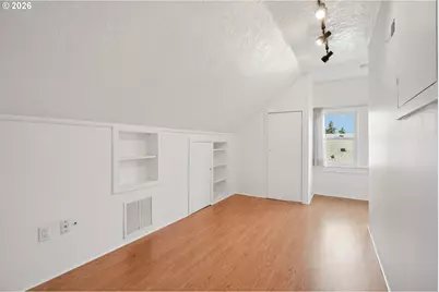 3825 NE 75th Ave, Portland, OR 97213 - Photo 21