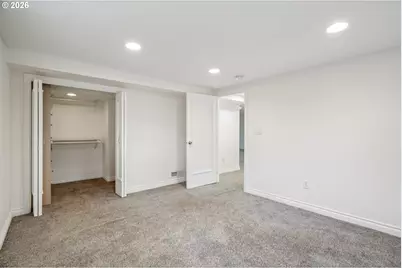 3825 NE 75th Ave, Portland, OR 97213 - Photo 27