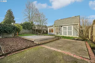 3825 NE 75th Ave, Portland, OR 97213 - Photo 39