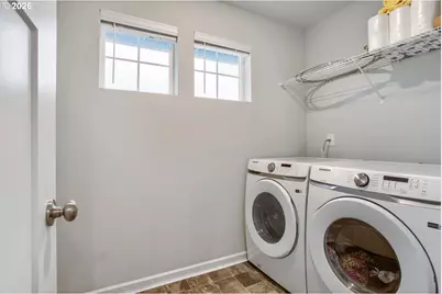 6421 SE 22nd St, Gresham, OR 97080 - Photo 21